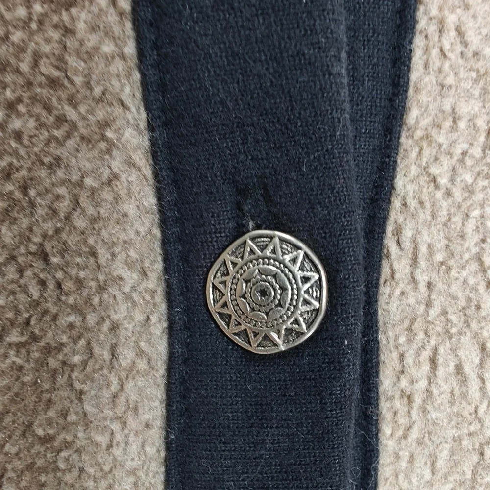 LL Bean Womens Fleece Pullover Large Taupe Brown Button Up Sunburst Buttons HJ90